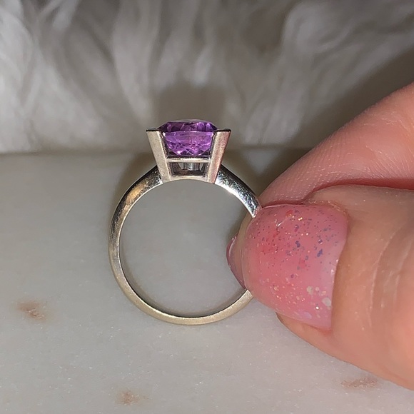 14 k white gold ring with genuine Amethyst - Picture 4 of 8